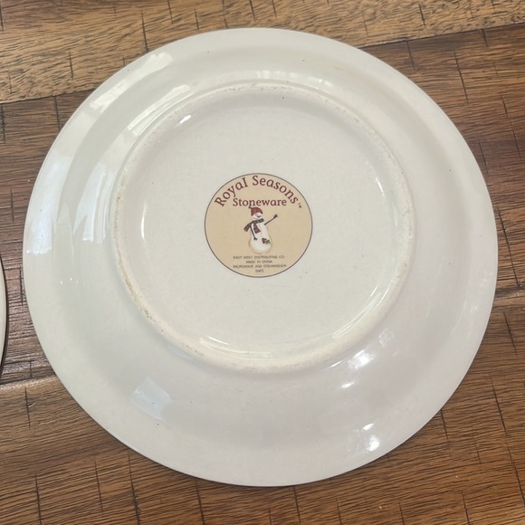 Vintage royal seasons stoneware winter snowman plates set of 4 - Picture 6 of 14